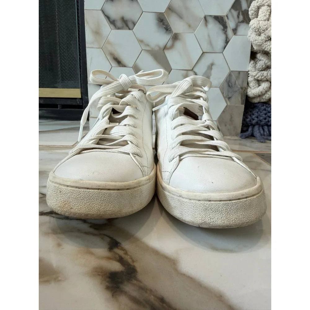 Coach C101 Sneakers Womens 10B White Silver Metallic Leather Low Top G3330